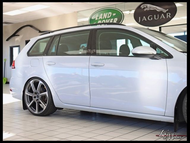 2018 Volkswagen Golf SportWagen S