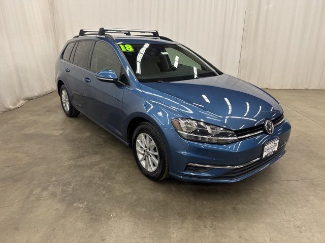 2018 Volkswagen Golf SportWagen S