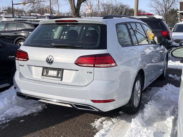 2018 Volkswagen Golf SportWagen S