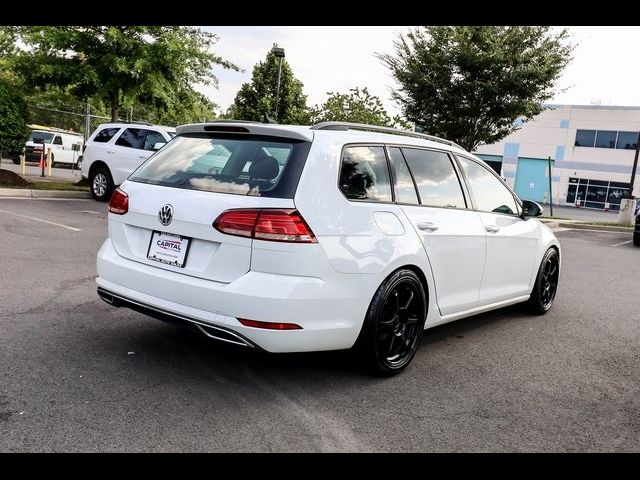 2018 Volkswagen Golf SportWagen SE