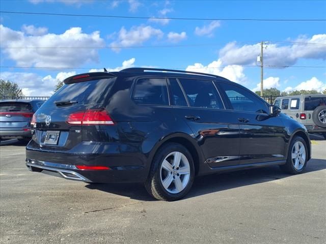 2018 Volkswagen Golf SportWagen SE