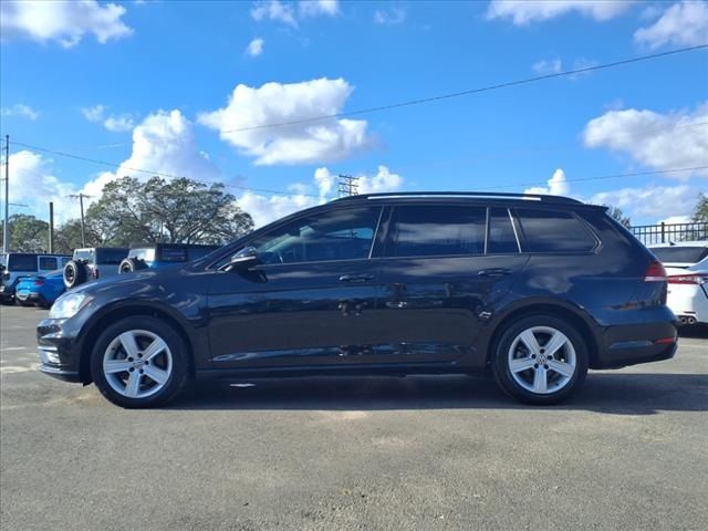 2018 Volkswagen Golf SportWagen SE