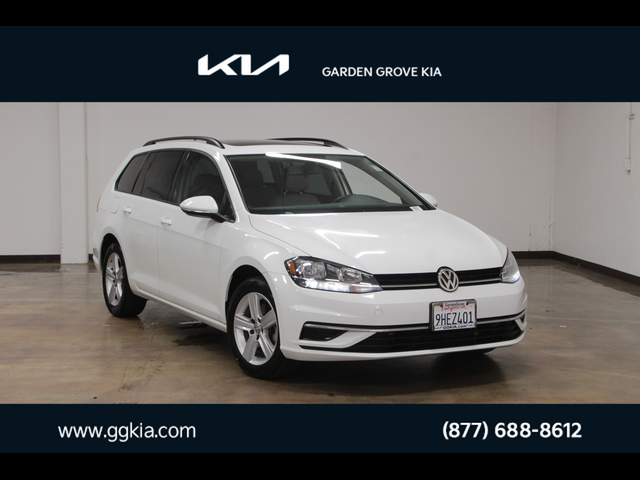 2018 Volkswagen Golf SportWagen SE