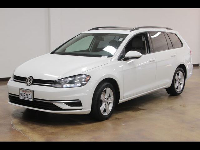 2018 Volkswagen Golf SportWagen SE