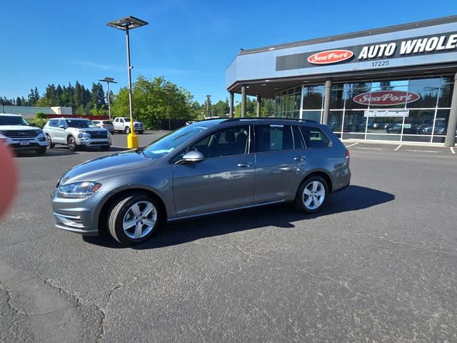 2018 Volkswagen Golf SportWagen SE