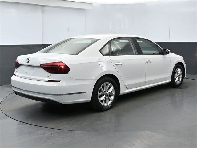 2018 Volkswagen Passat 