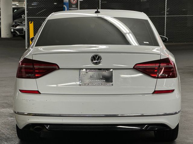 2018 Volkswagen Passat 