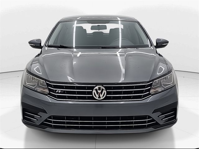 2018 Volkswagen Passat 