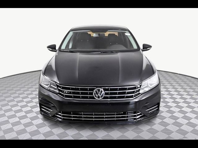 2018 Volkswagen Passat 