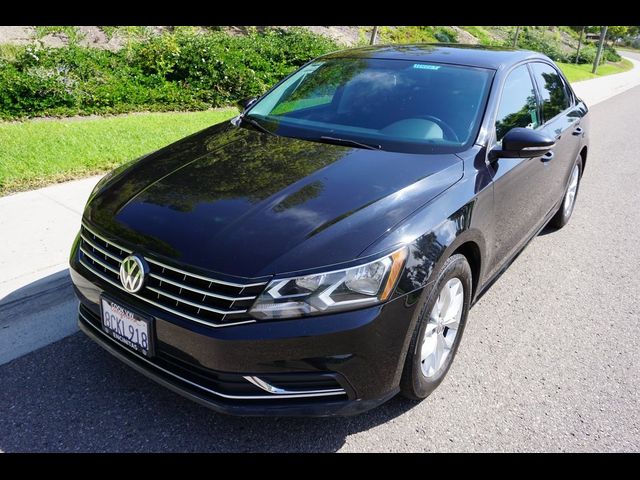 2018 Volkswagen Passat 2.0T S