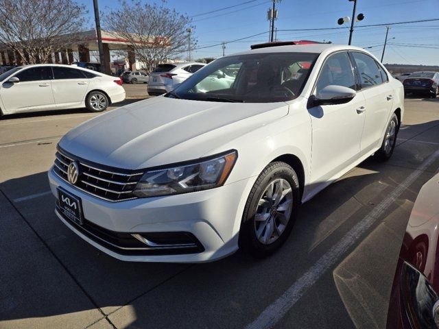 2018 Volkswagen Passat 2.0T S