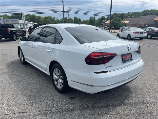 2018 Volkswagen Passat 2.0T S