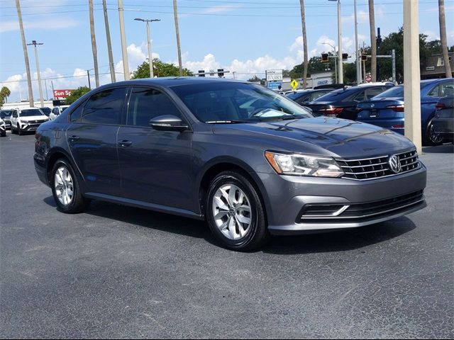 2018 Volkswagen Passat 2.0T S