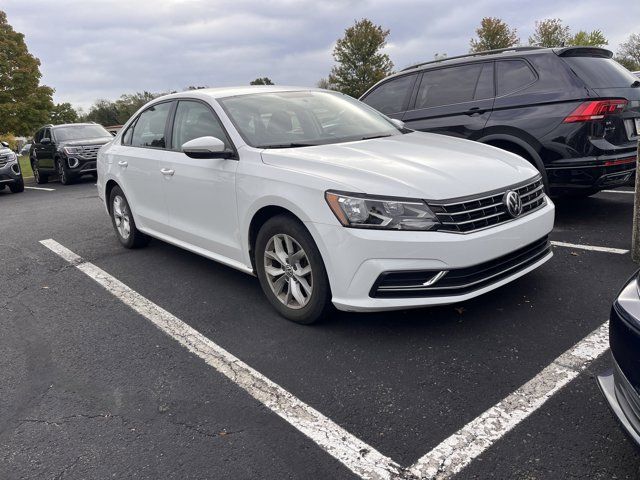 2018 Volkswagen Passat 2.0T S