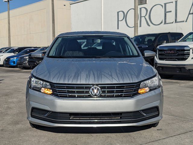 2018 Volkswagen Passat 2.0T S