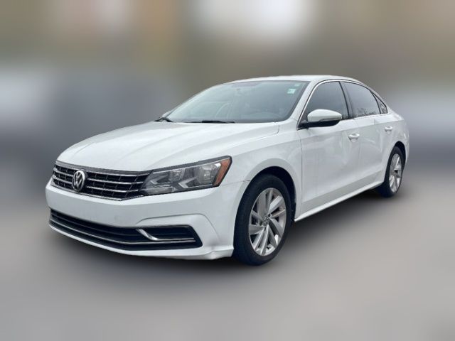 2018 Volkswagen Passat 2.0T SE