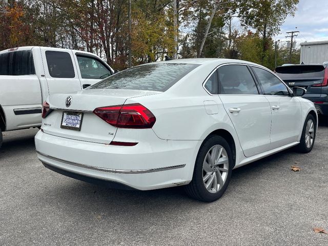 2018 Volkswagen Passat 2.0T SE