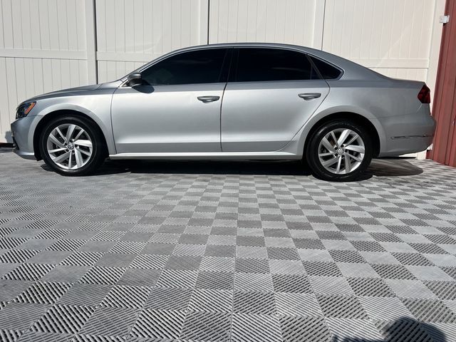 2018 Volkswagen Passat 