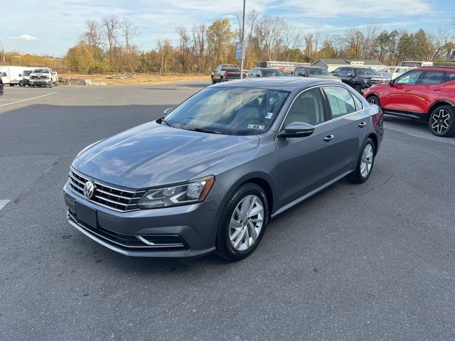 2018 Volkswagen Passat 2.0T SE