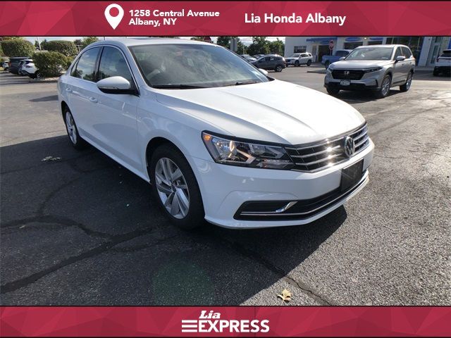 2018 Volkswagen Passat 2.0T SE