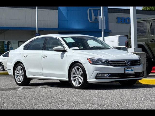 2018 Volkswagen Passat 2.0T SE