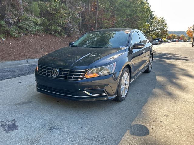 2018 Volkswagen Passat 2.0T SE