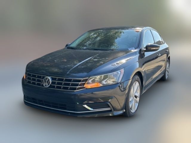 2018 Volkswagen Passat 2.0T SE