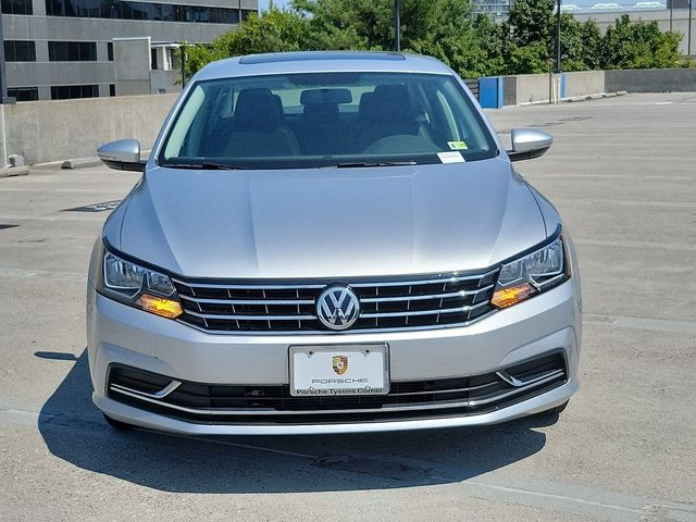 2018 Volkswagen Passat 2.0T SE