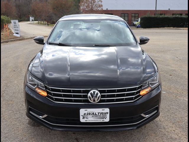 2018 Volkswagen Passat 2.0T SE