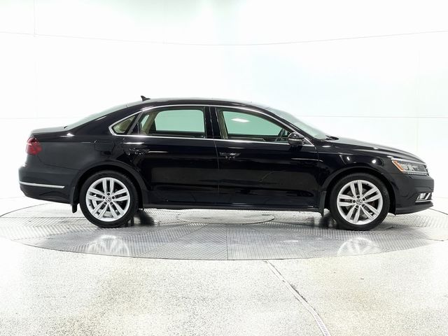 2018 Volkswagen Passat 2.0T SE