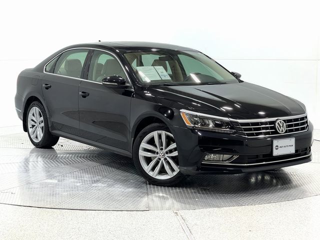 2018 Volkswagen Passat 2.0T SE