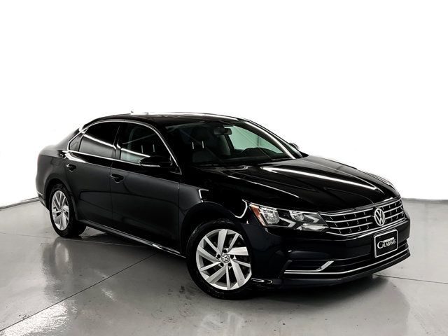 2018 Volkswagen Passat 2.0T SE