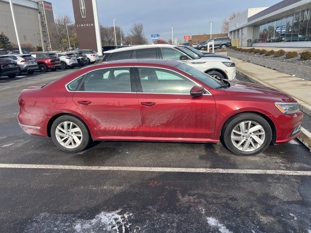 2018 Volkswagen Passat 2.0T SE