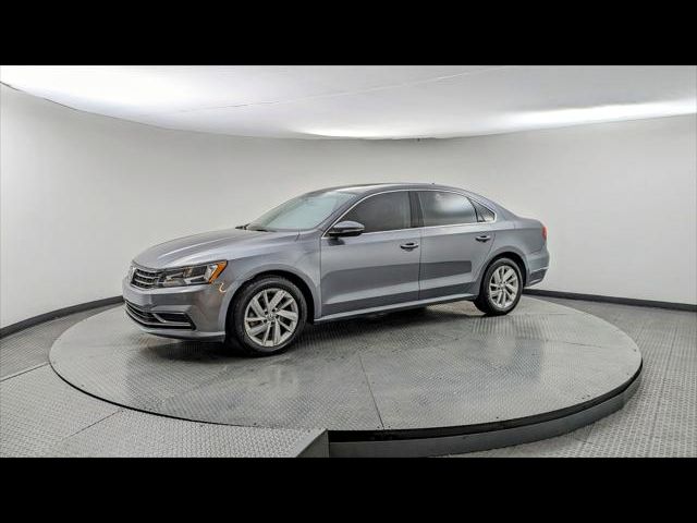 2018 Volkswagen Passat 2.0T SE