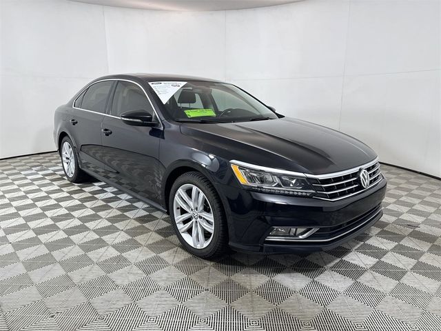 2018 Volkswagen Passat 2.0T SE