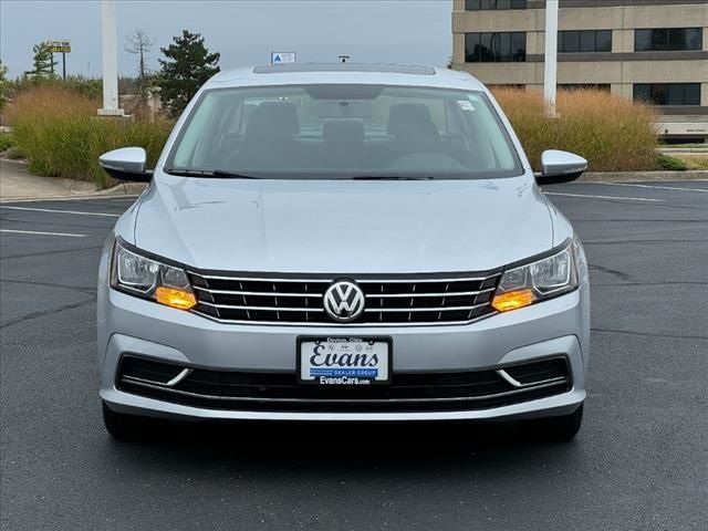 2018 Volkswagen Passat 2.0T SE