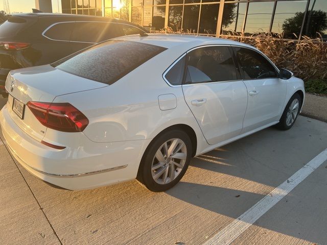 2018 Volkswagen Passat 2.0T SE