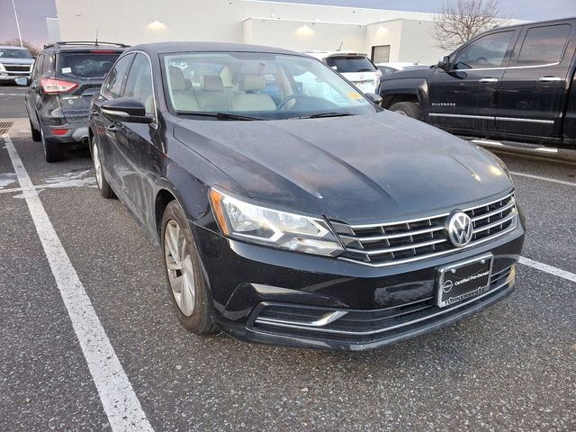 2018 Volkswagen Passat 2.0T SE