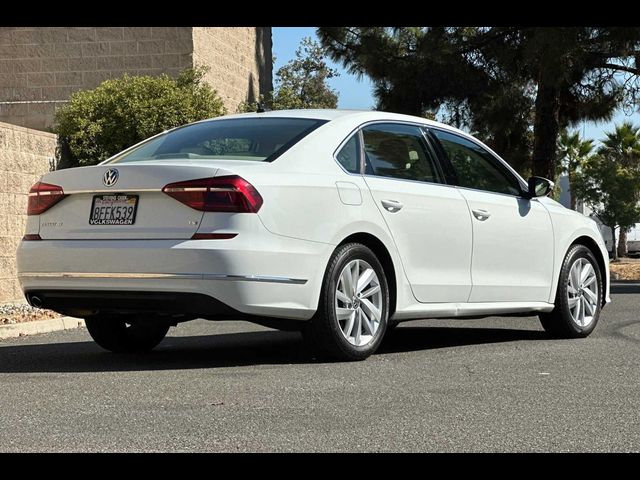 2018 Volkswagen Passat 2.0T SE