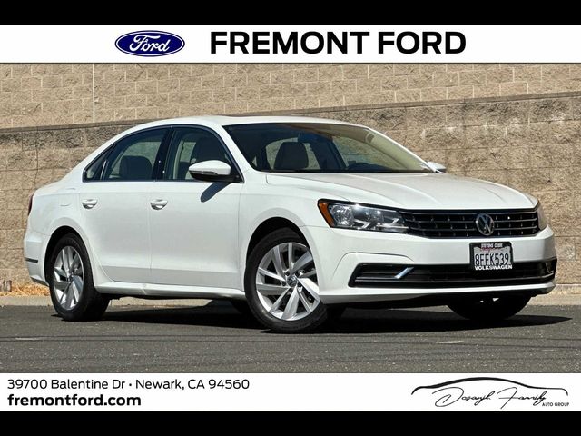 2018 Volkswagen Passat 2.0T SE