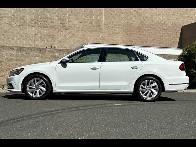 2018 Volkswagen Passat 2.0T SE