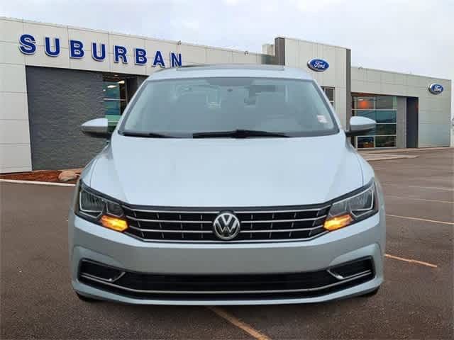 2018 Volkswagen Passat 2.0T SE