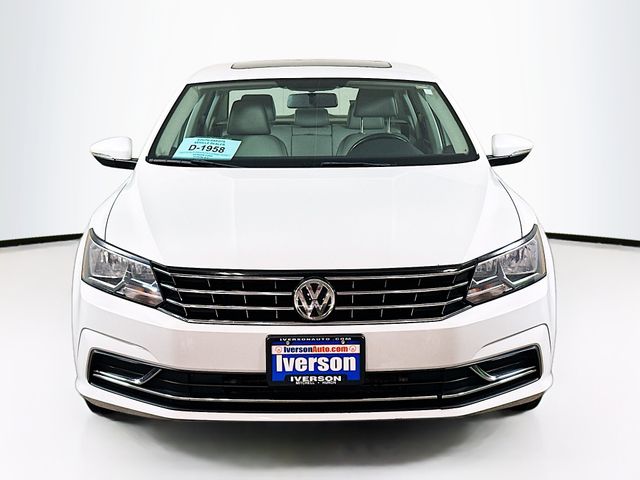 2018 Volkswagen Passat 2.0T SE