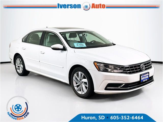 2018 Volkswagen Passat 2.0T SE