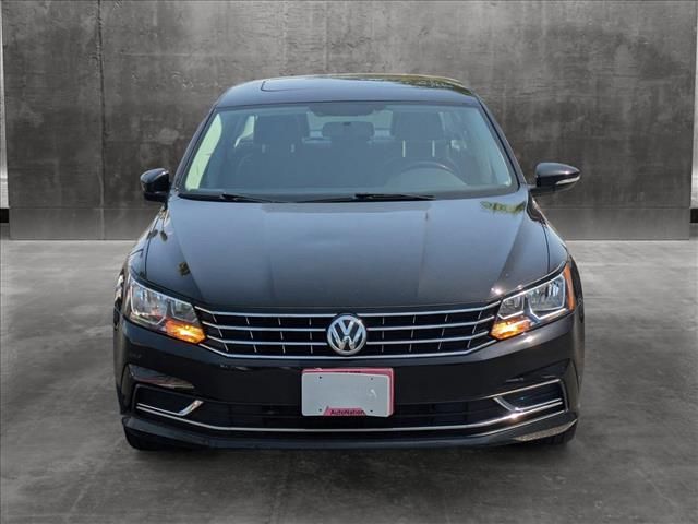 2018 Volkswagen Passat 2.0T SE