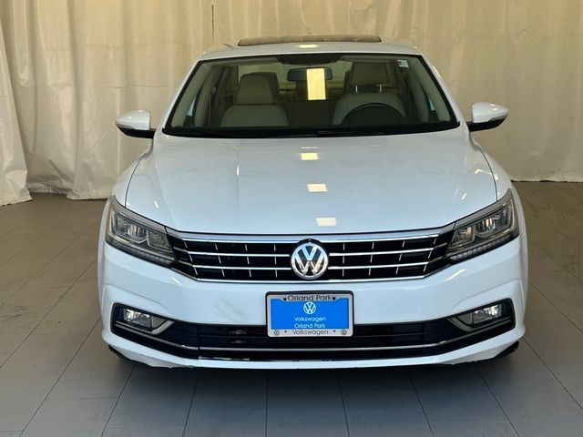2018 Volkswagen Passat 2.0T SE