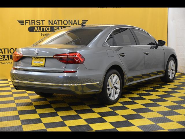 2018 Volkswagen Passat 2.0T SE