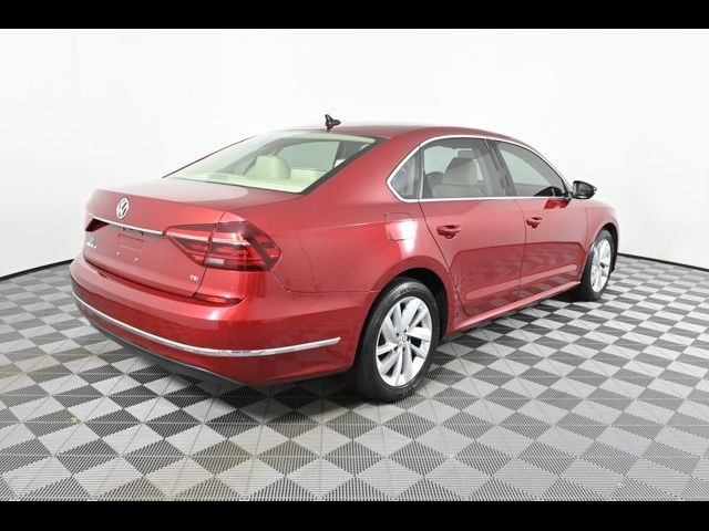 2018 Volkswagen Passat 2.0T SE