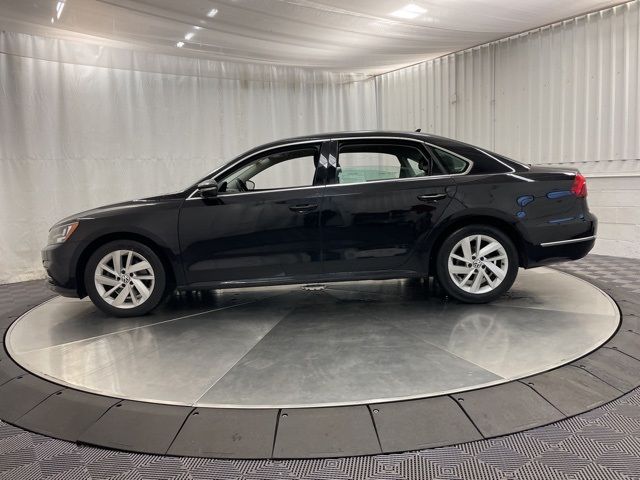 2018 Volkswagen Passat 2.0T SE