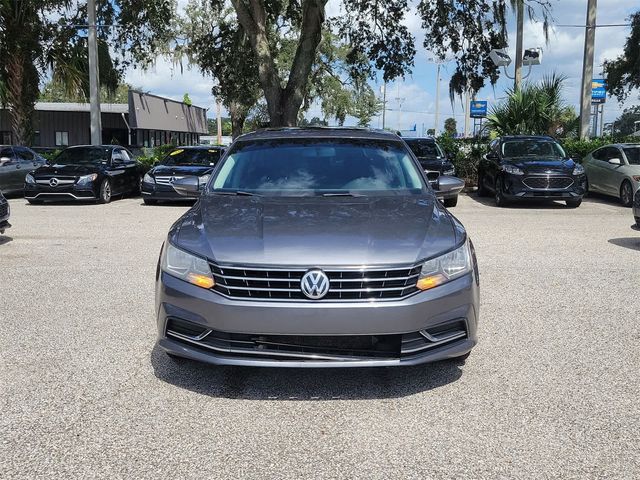 2018 Volkswagen Passat 2.0T SE